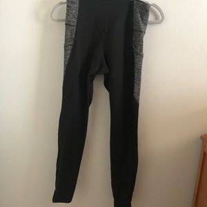 Black workout leggings